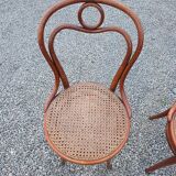 Pair of Thonet bistro chairs in bent wood no. 14