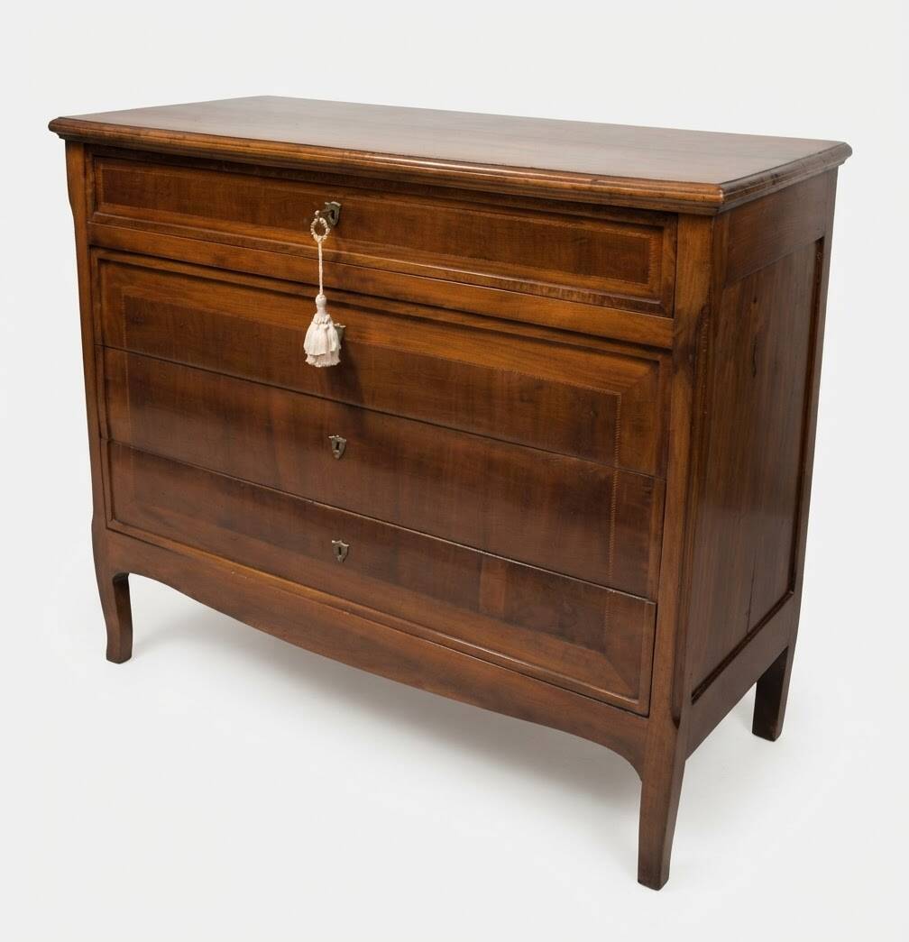 Commode ancienne en noyer, 1880