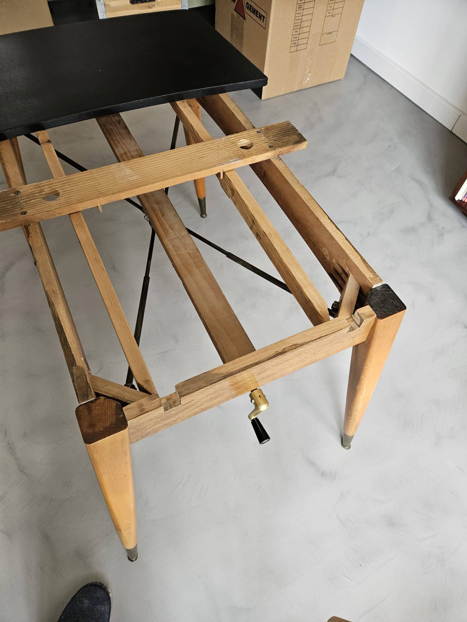 Polish table from the 1960s with a crank.