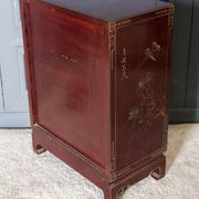 Chinese furniture XXth Red lacquer Decor of branches and birds