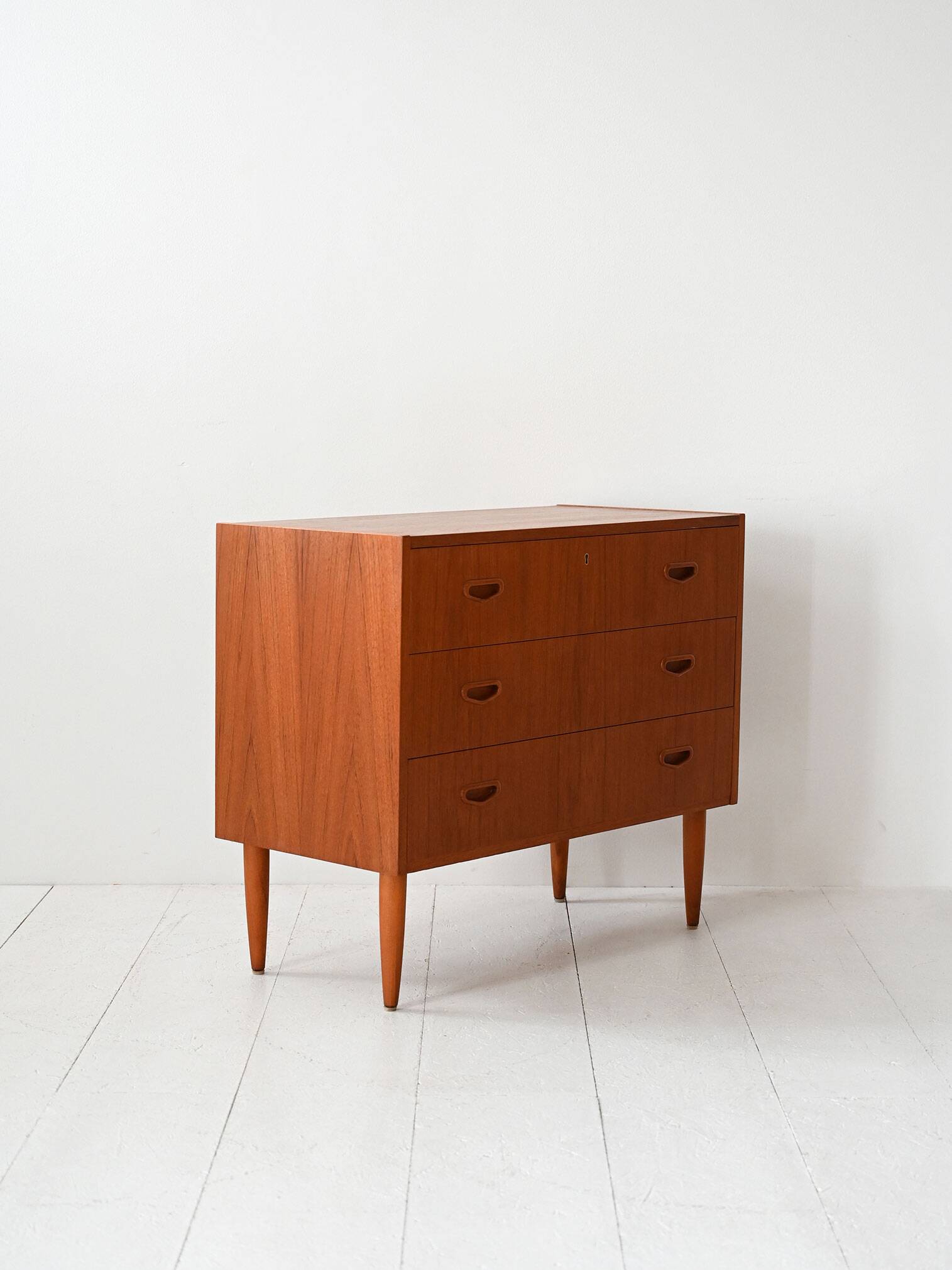 Commode scandinave en teck, années 1960