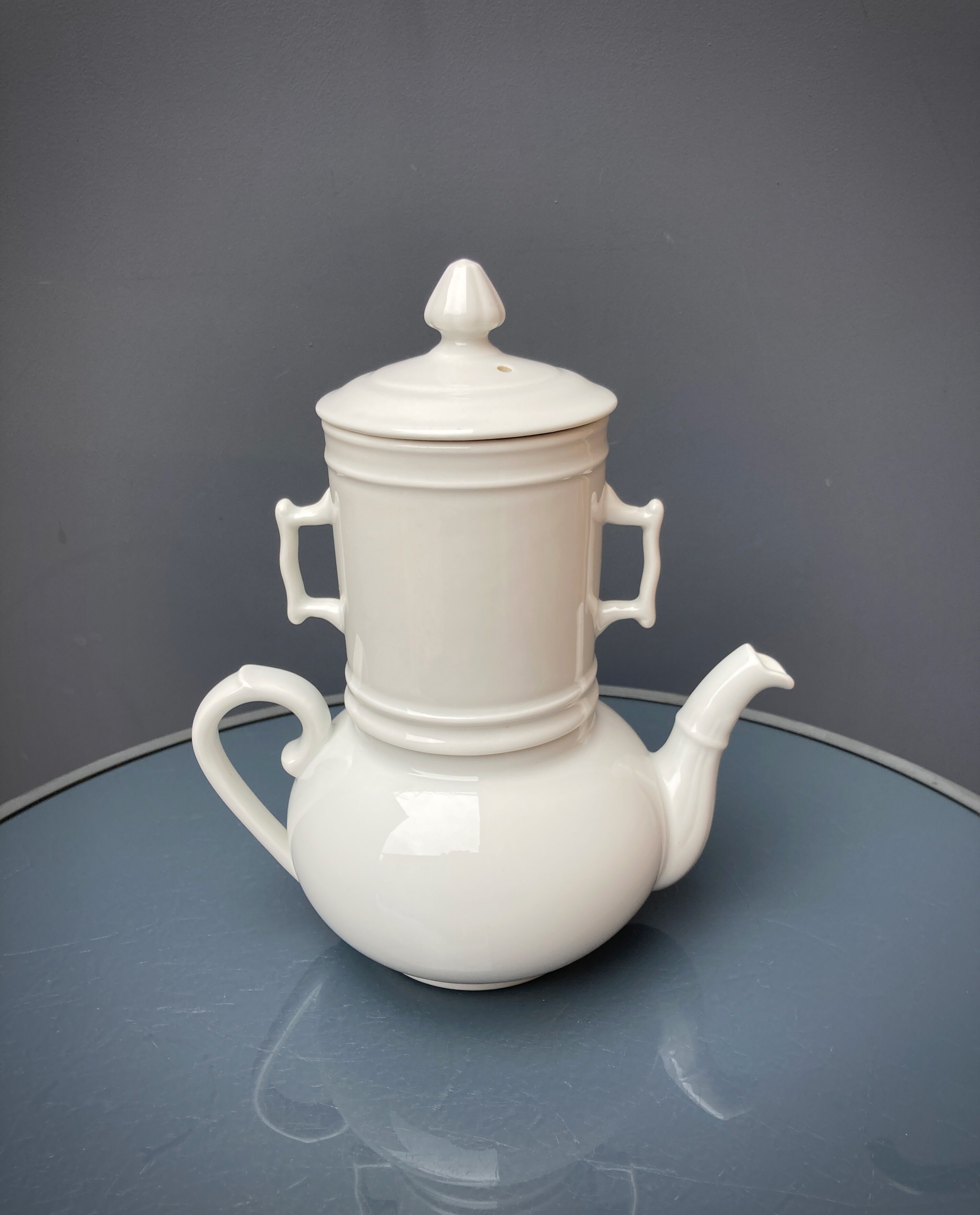 Pillivuyt porcelain herbal tea