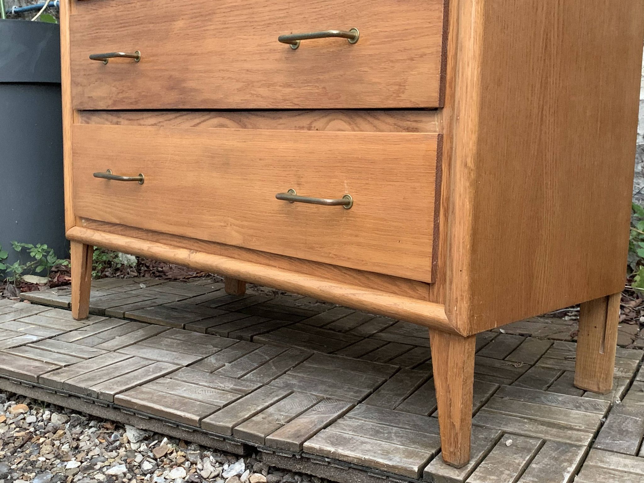 Vintage chest of drawers with compass feet, oak, original patina, 1950s