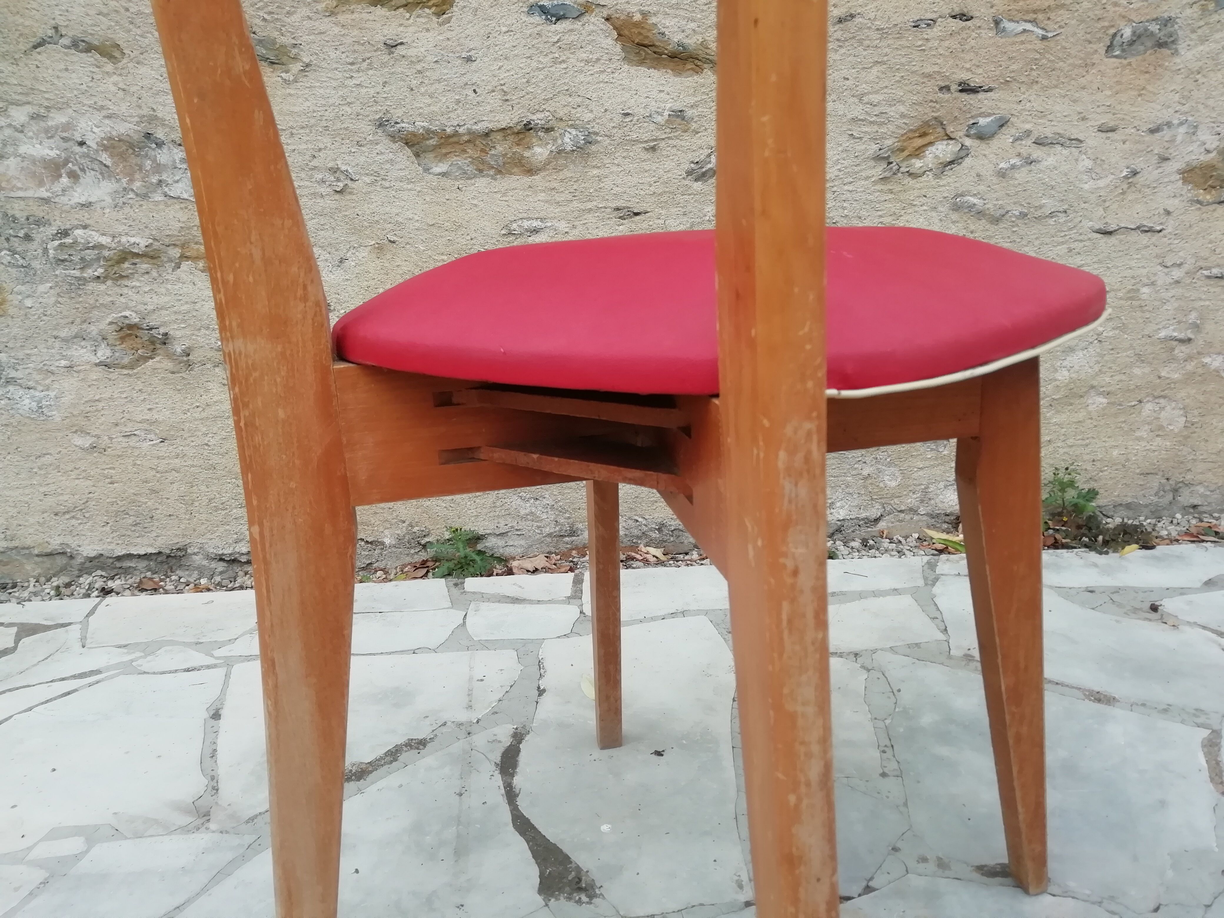 Lot of 6 Scandinavian chairs 50s