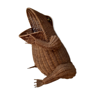 Wicker paper basket by Olivier Cajan
