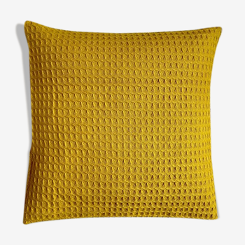 Yellow embossed cotton cushion 40 cm