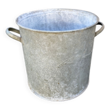 Planter basin in vintage zinc