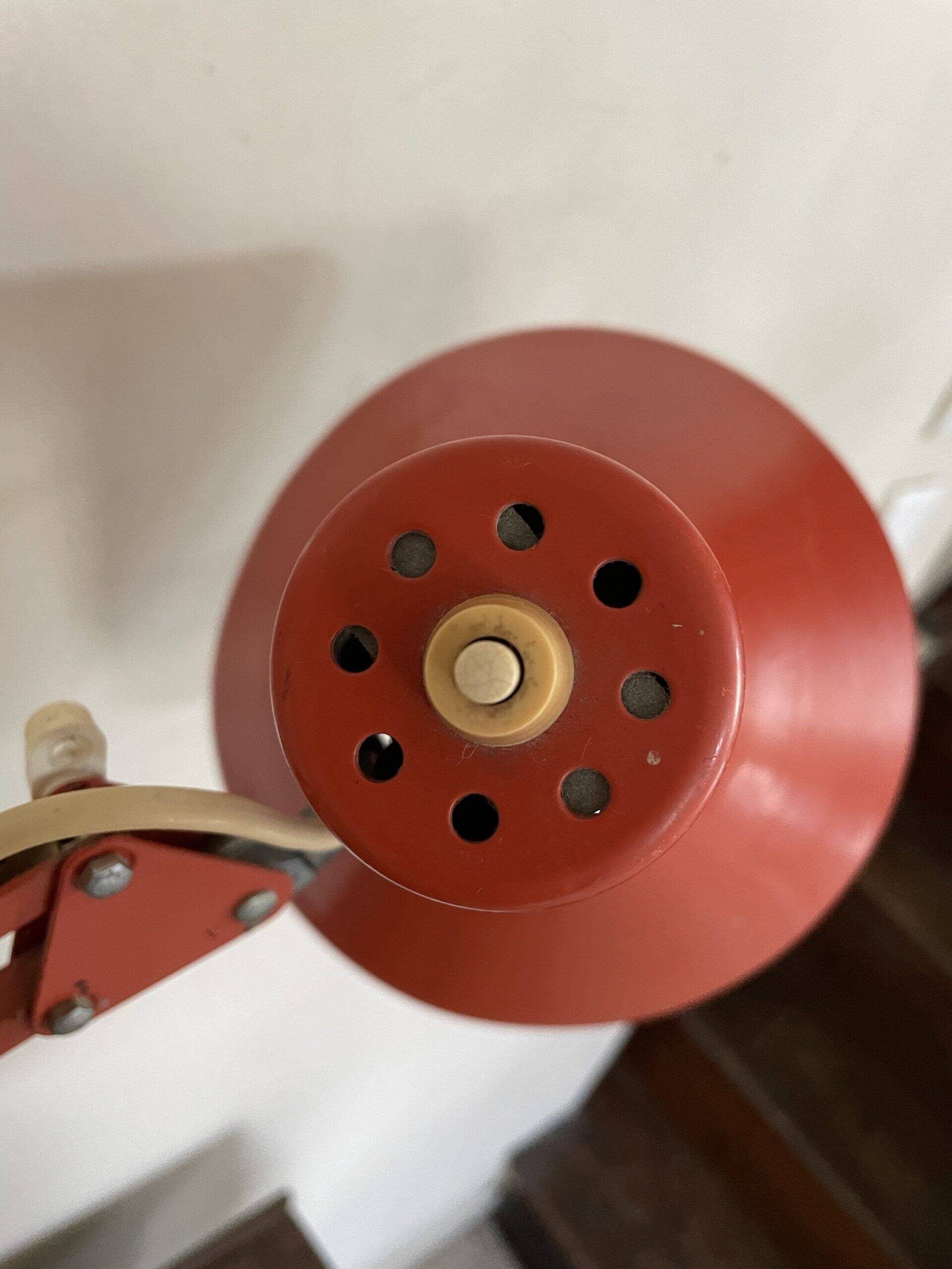 Articulated architect's lamp