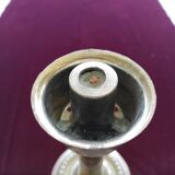 Hand candle holder with automatic candle winding
