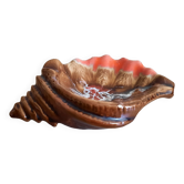 Empty shell pocket