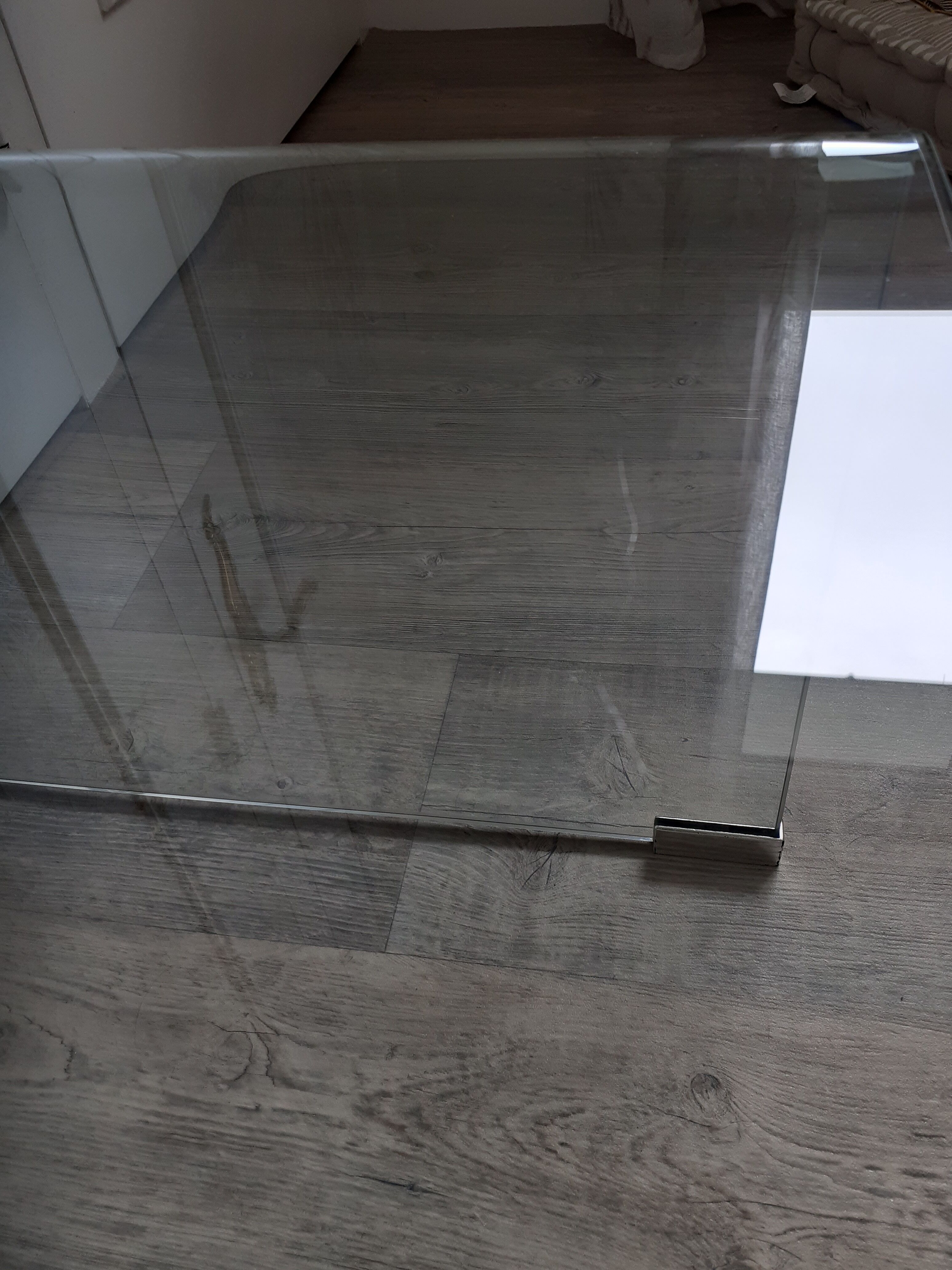 Pair of glass bedside tables or sofa tips