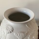 Kaiser biscuit vase by M.Frey