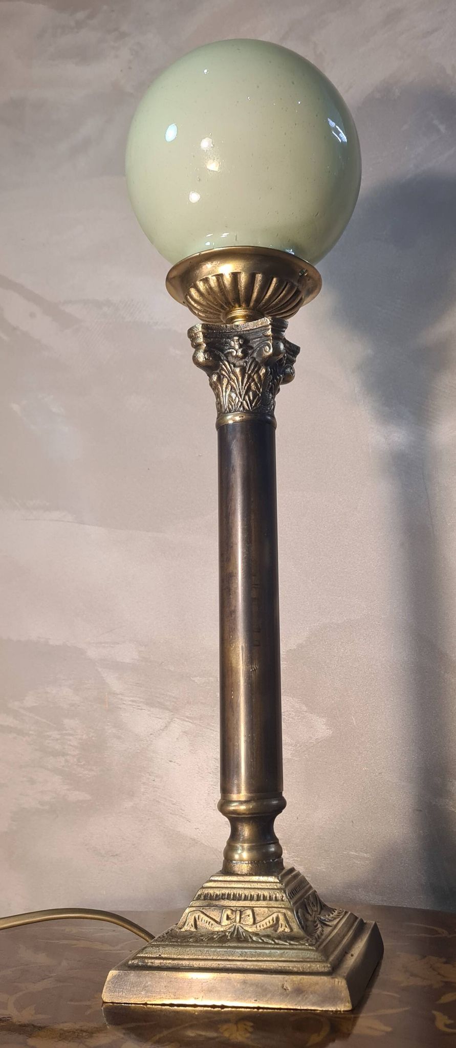 lampe bronze colonne corinthienne opaline verte superbe 52x13 cm