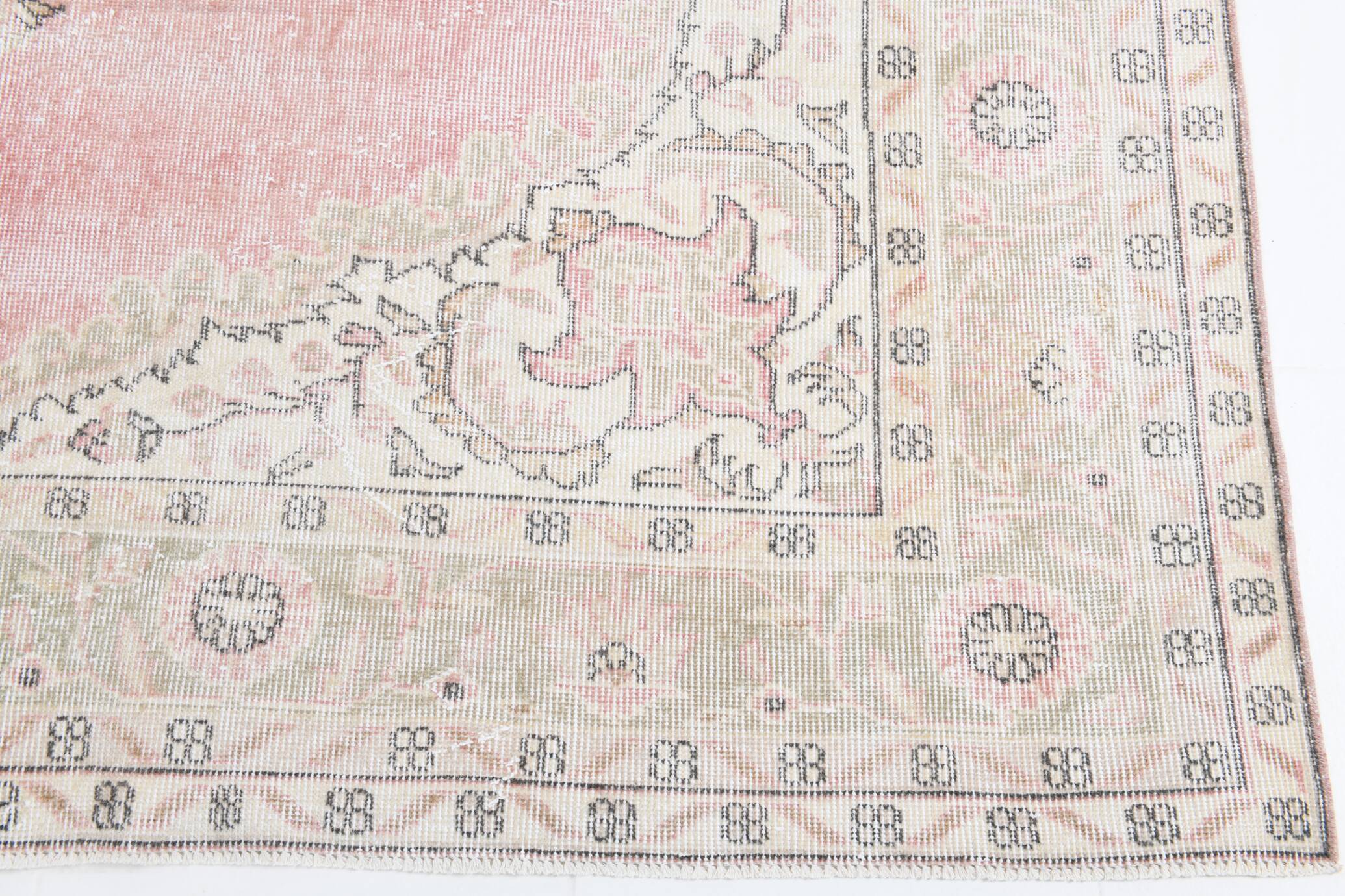 7x10 Shades Of Blush Pink Persian Rug,211x323Cm