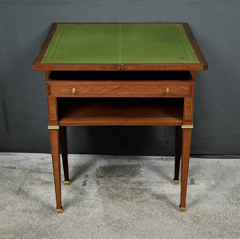 Small game table in marquetry, Louis XVI style – early 20th century