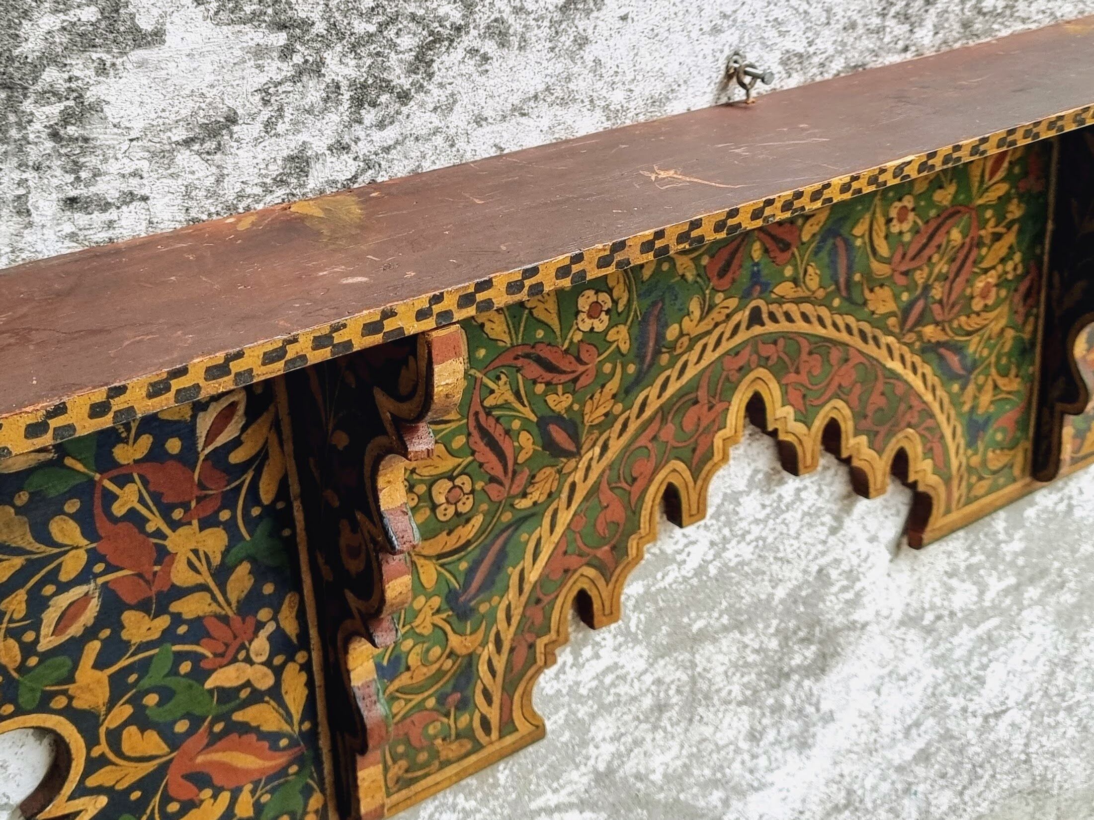 Old wall shelf wall rack handpainted