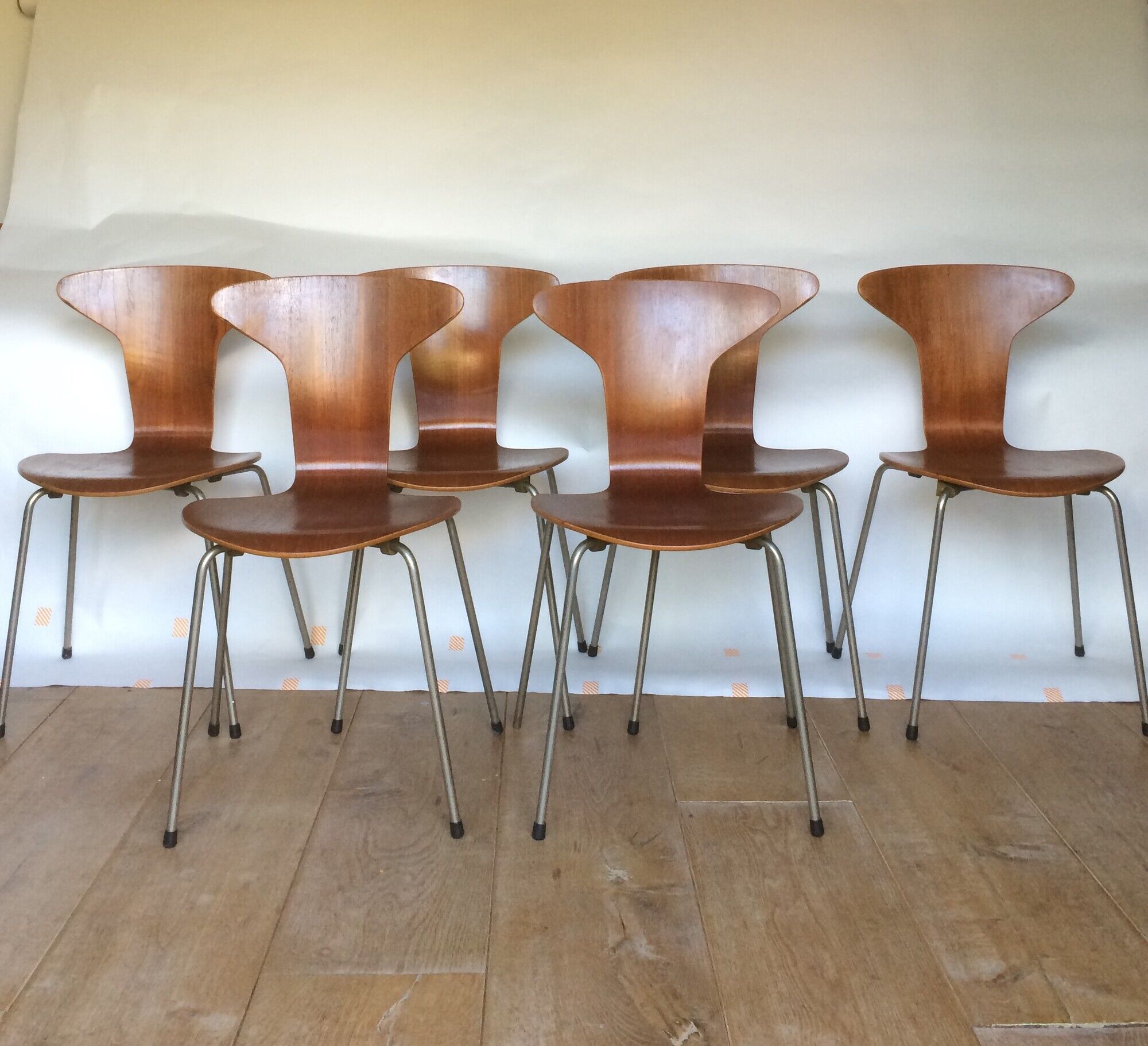 Mosquito No.3105 by Arne Jacobsen for Fritz Hansen