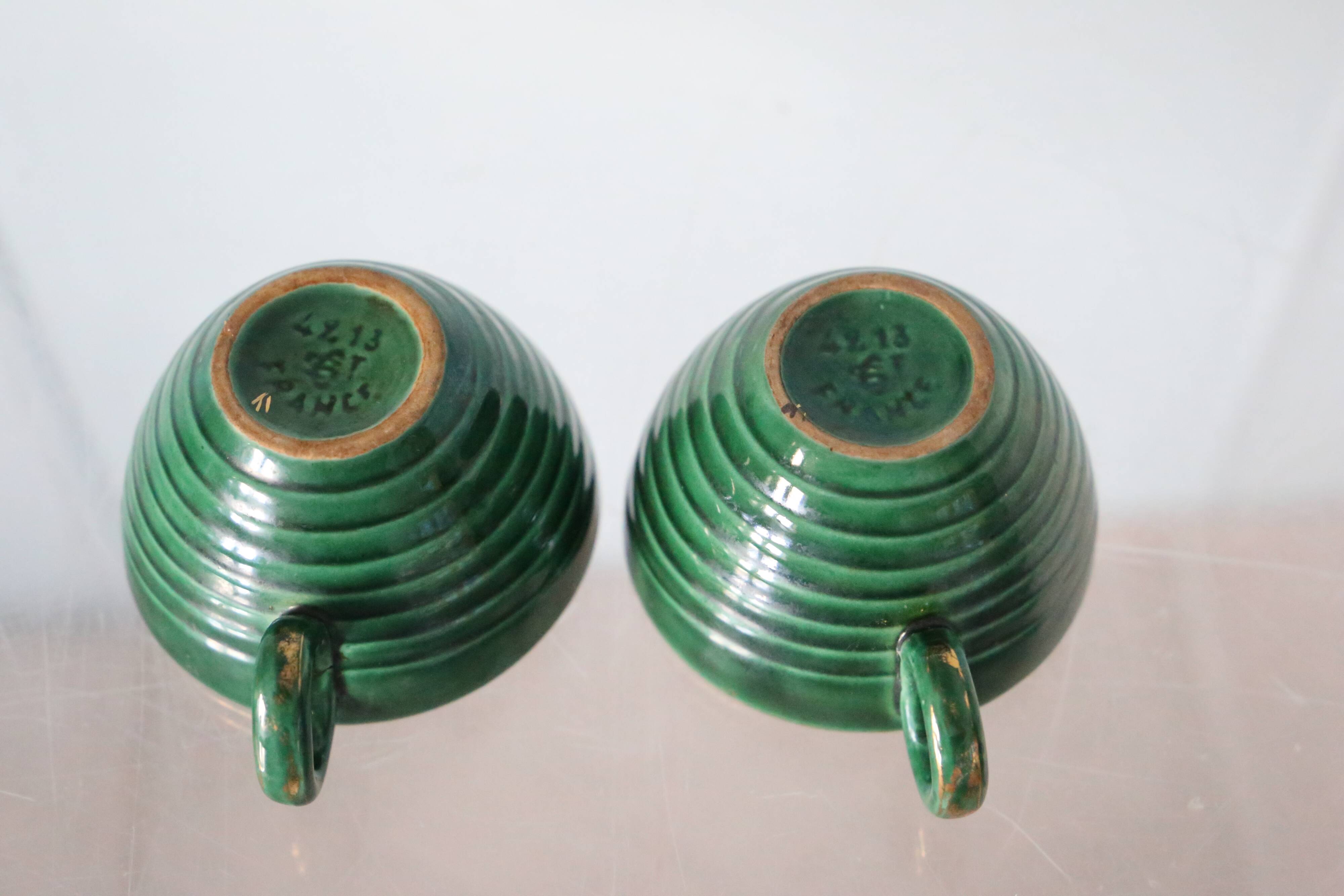 Paire de tasses vertes St Clément vintage
