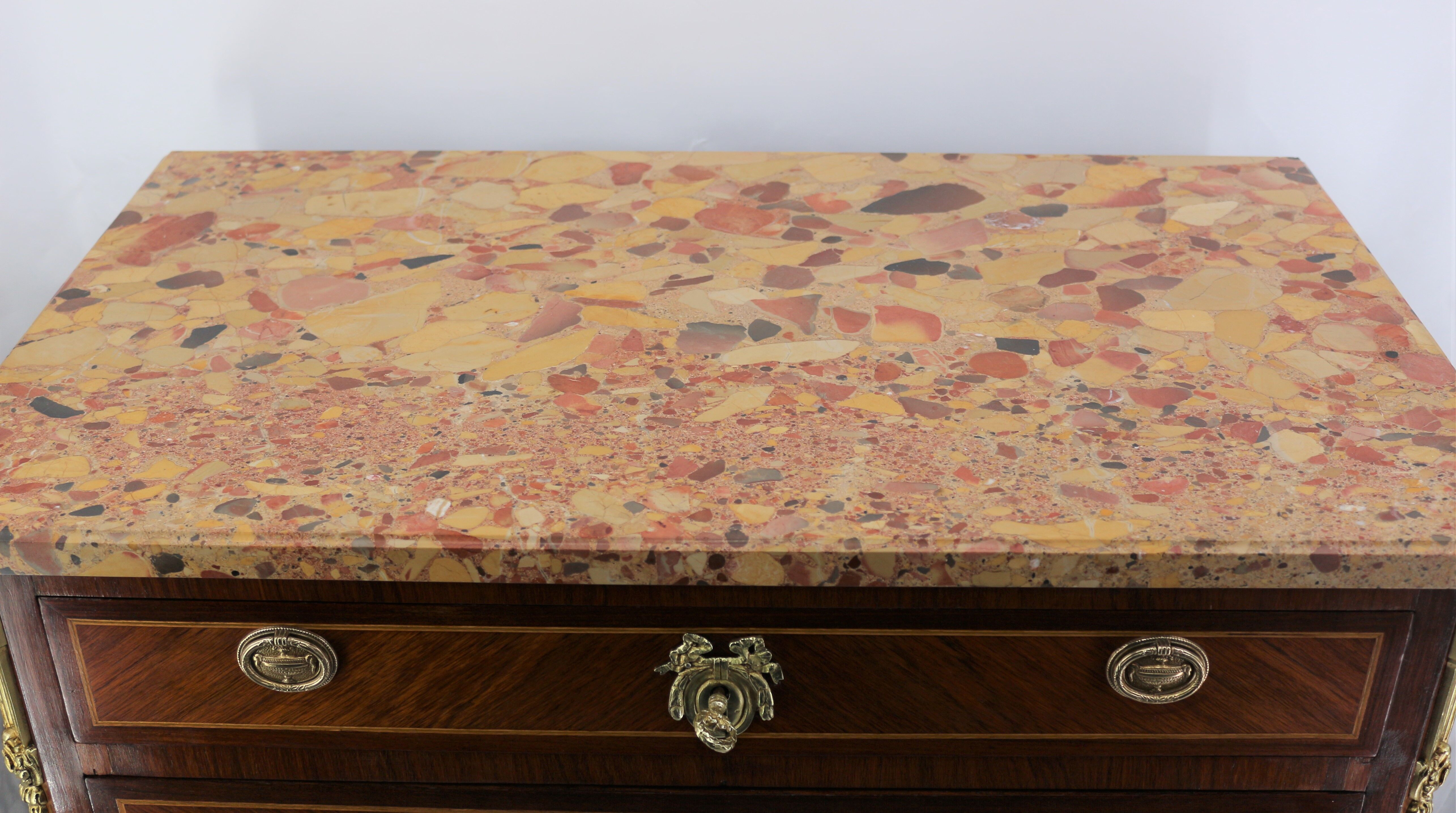 Commode style Louis XVI marbre brèche d'Alep