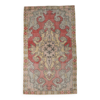 Soft Red & Beige Classic Vintage Area Rug, 127x215 Cm