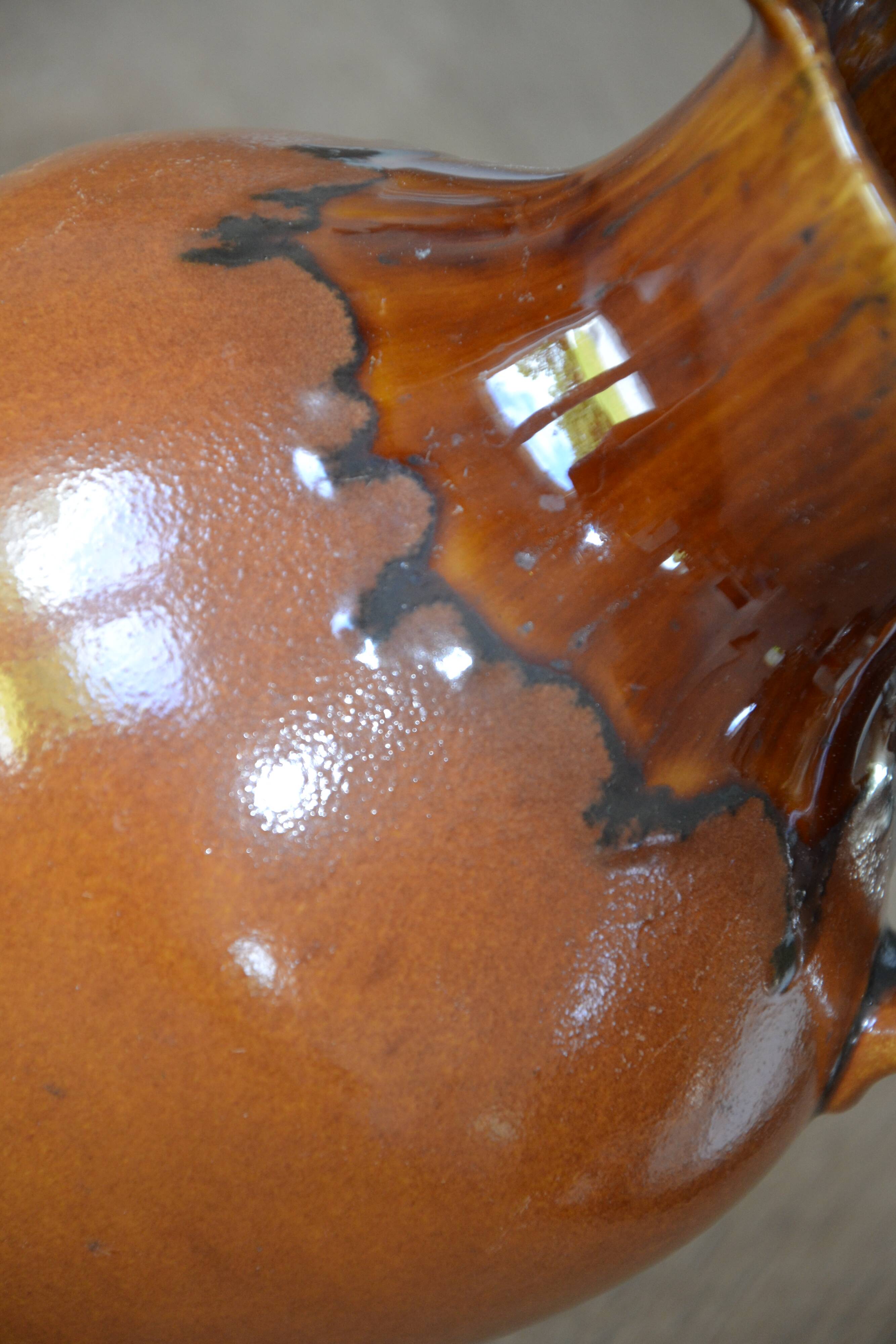 Pichet Poet Laval signé Jeanne