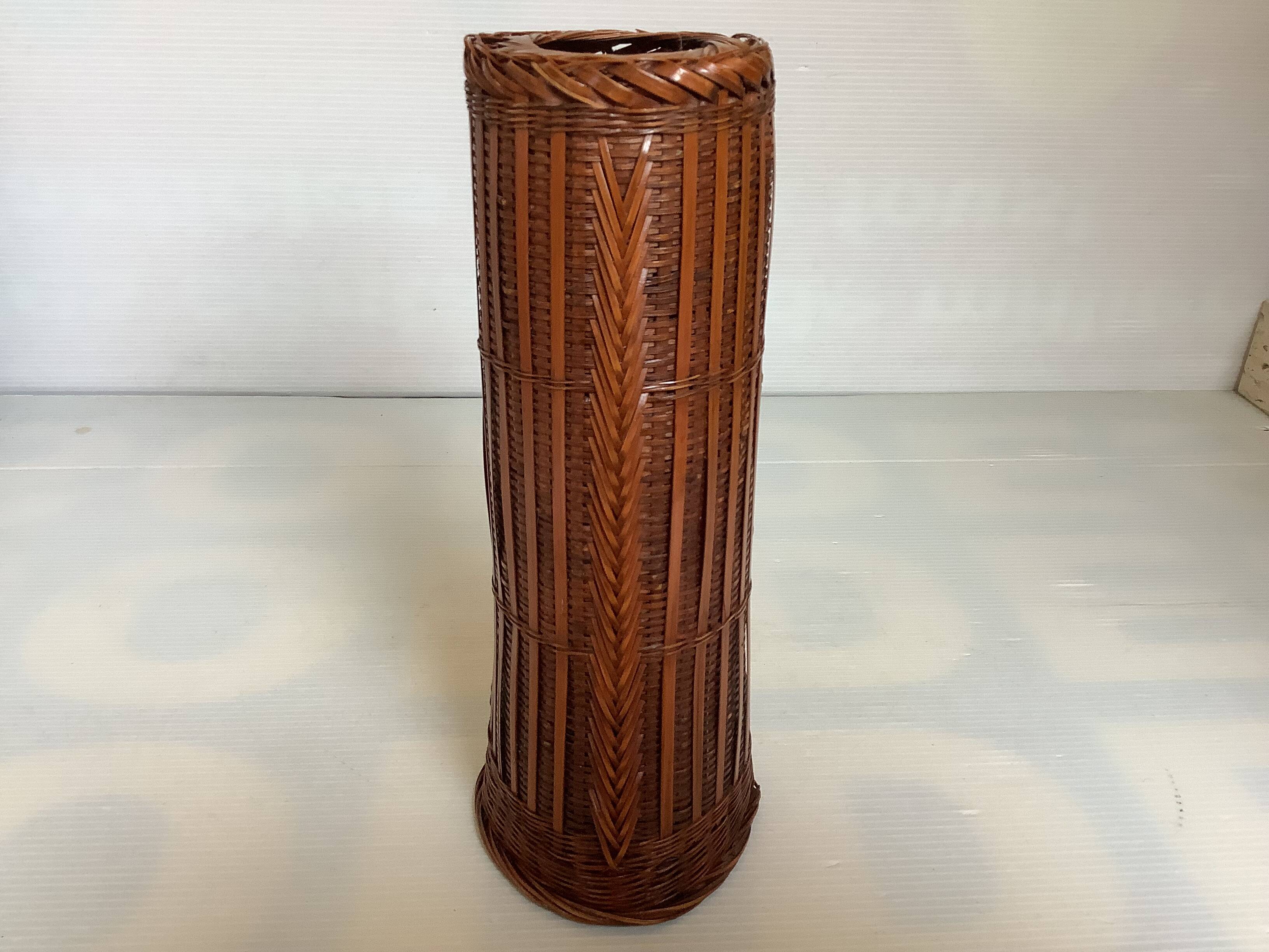 Bamboo woven vase brushpot