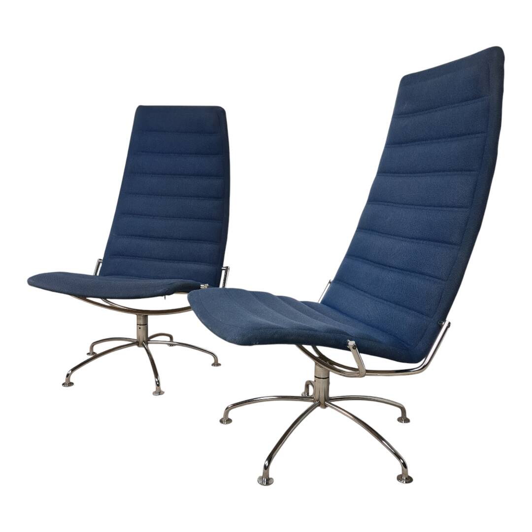 Pair of Space Age armchairs by Fritz Hansen