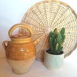 Enamelled jug with lid