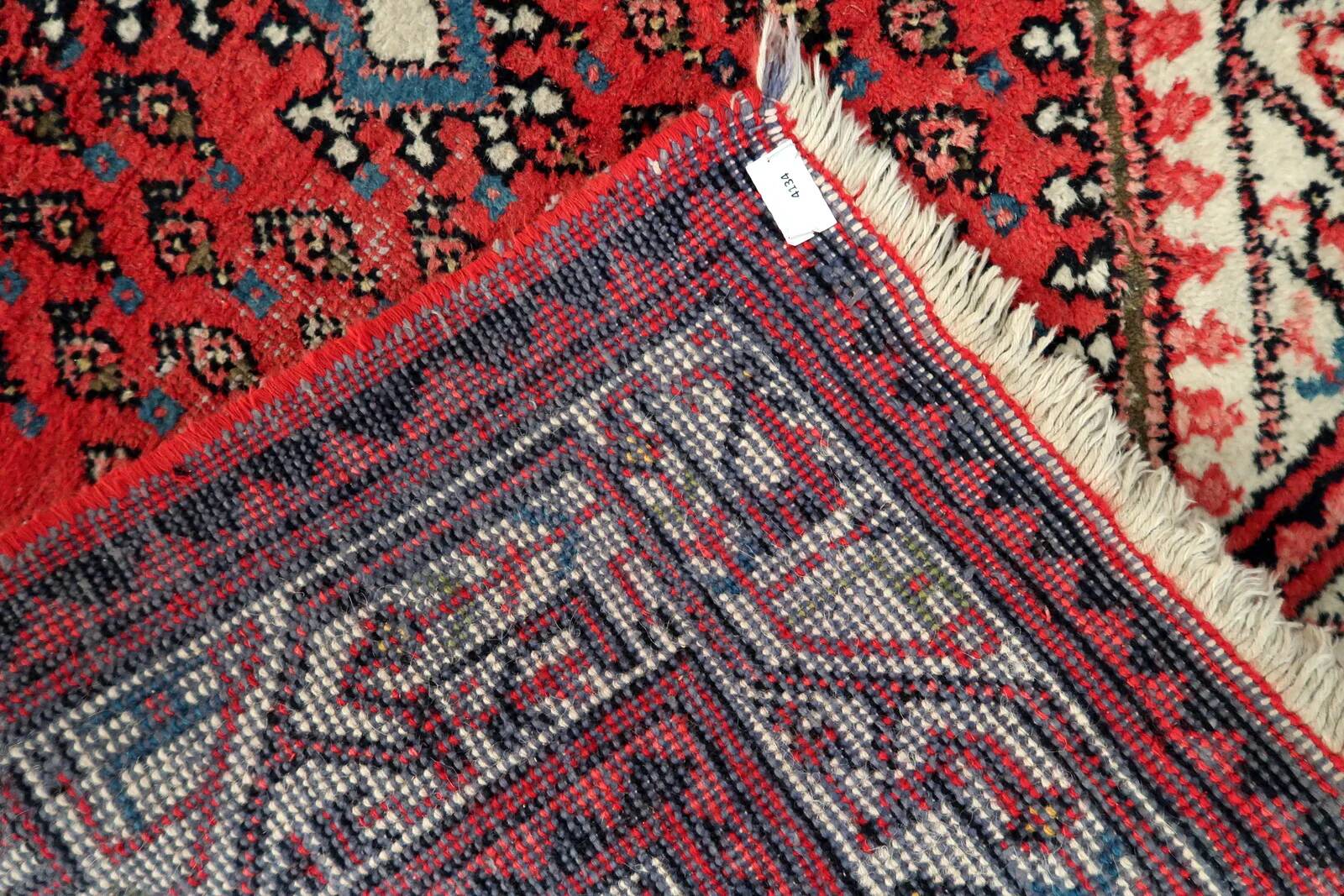 Vintage 1960s Indian Seraband rug 103cm x 156cm - 1C1251