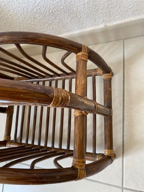 Rattan magazine door