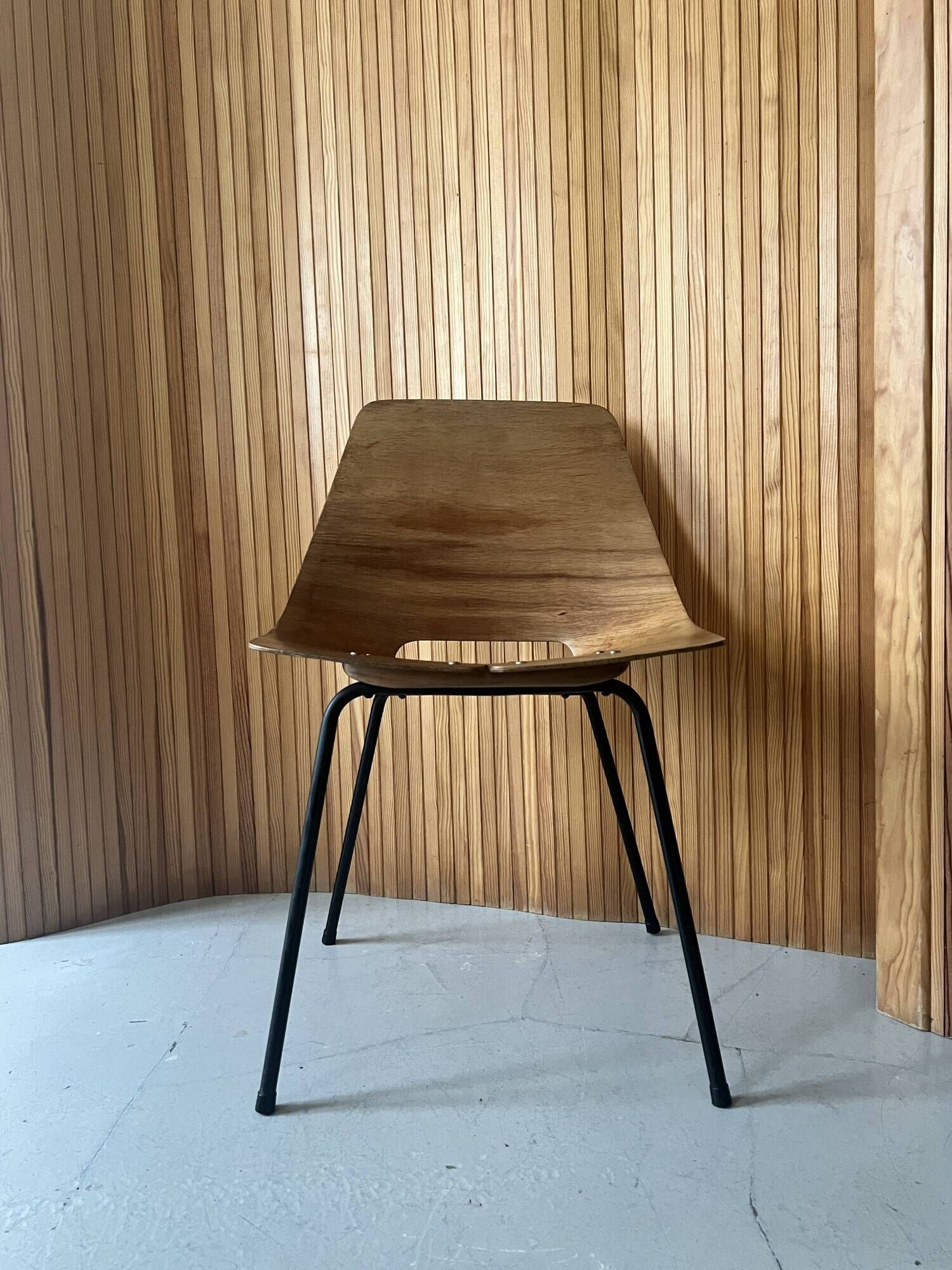 Barrel chair wood & metal by Pierre Guariche for Steiner Paris 1950