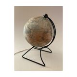 Globe lamp