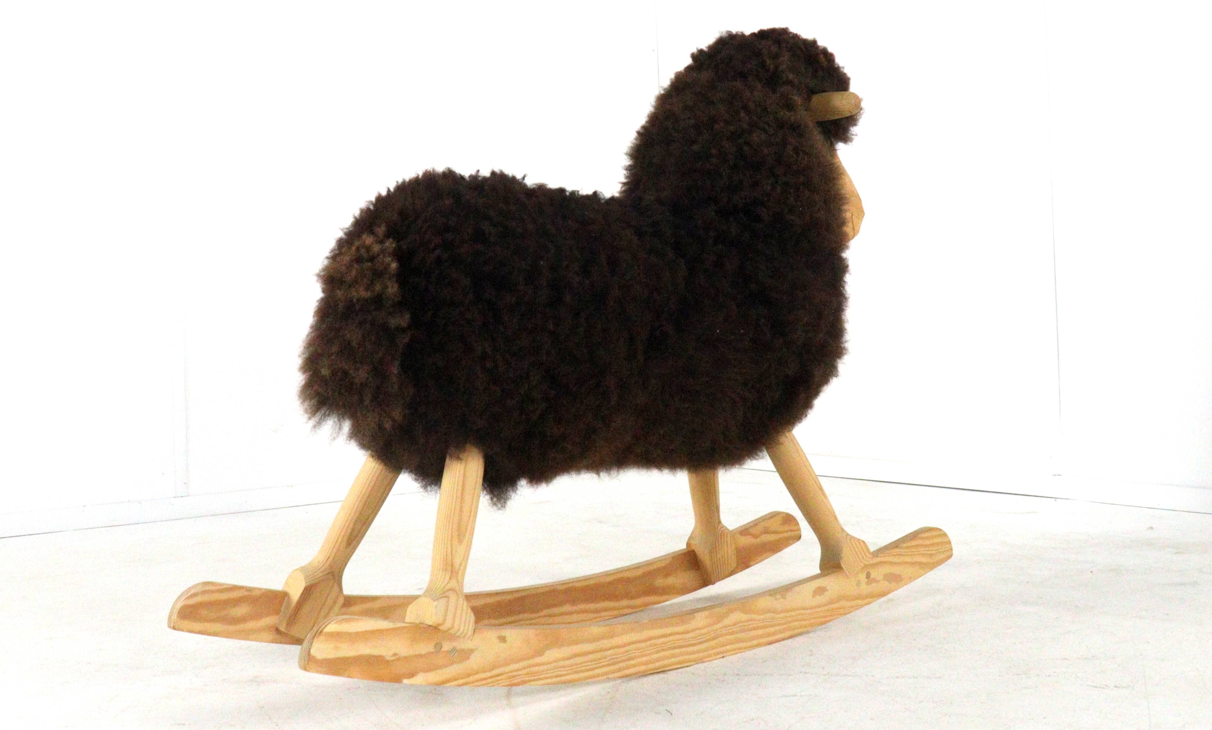 Povl Kjer rocking sheep - design danois