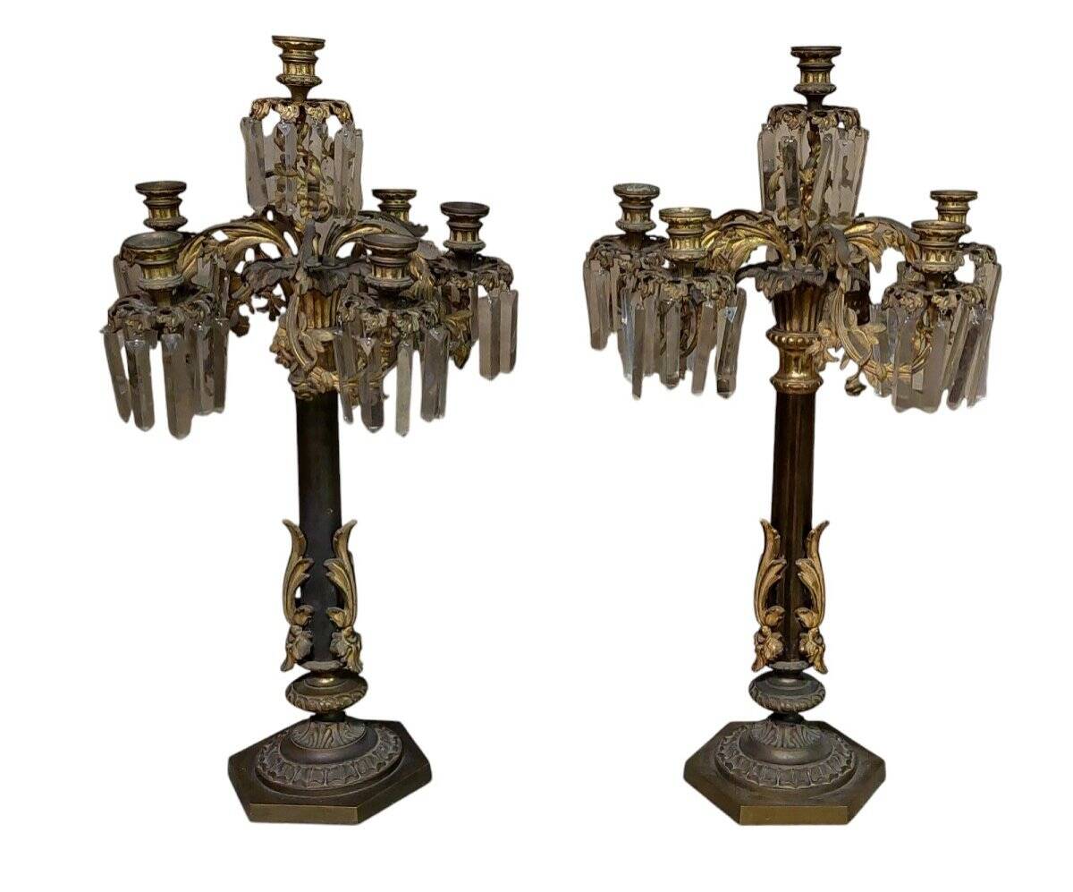 Paire d'Importants Grands Bougeoirs à Six Lumières En Bronze