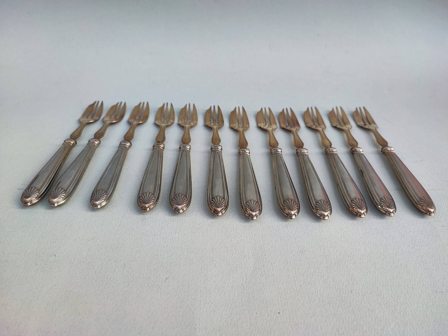 12 cake forks