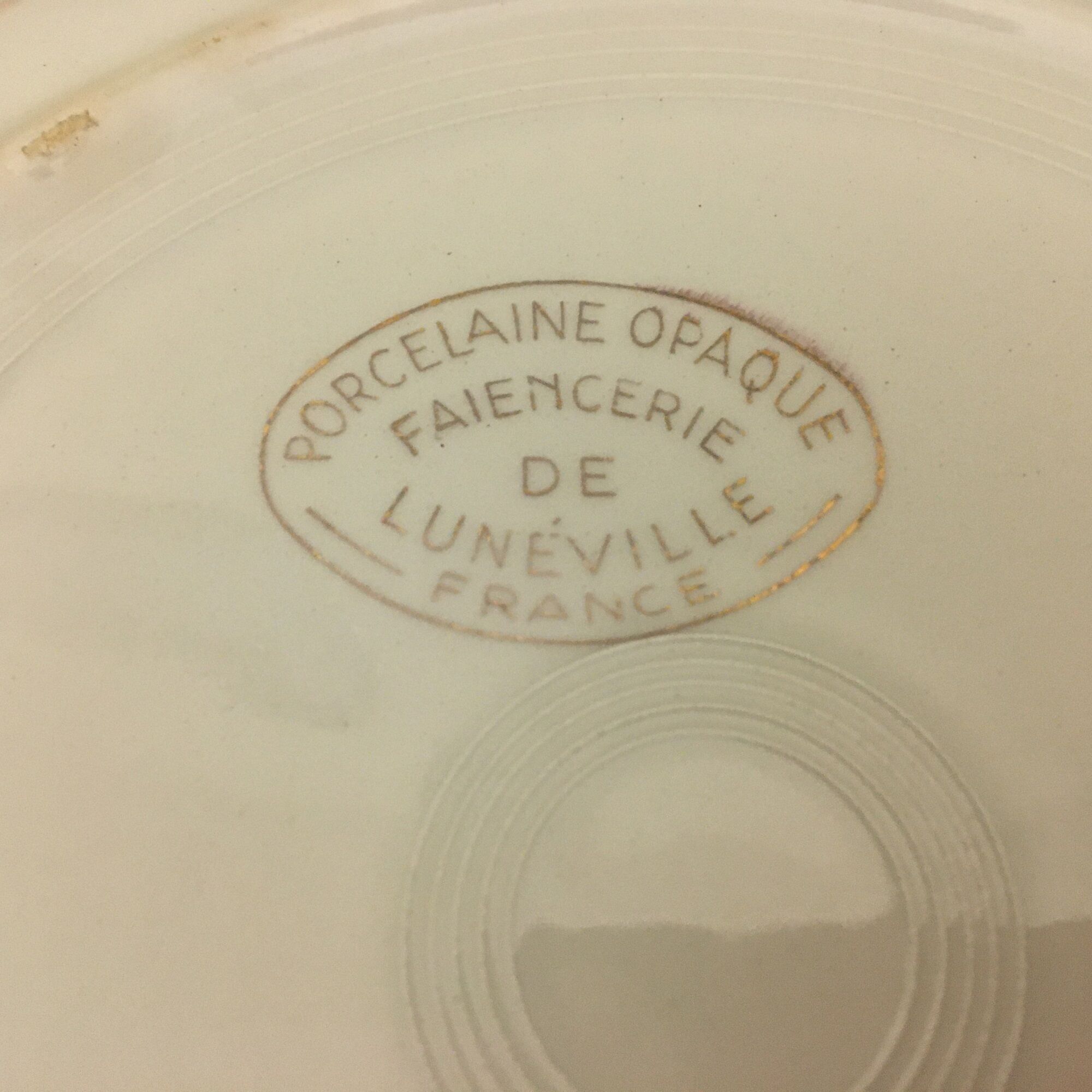 Set of 6 Flat Porcelain Plates Signed "Lunéville"