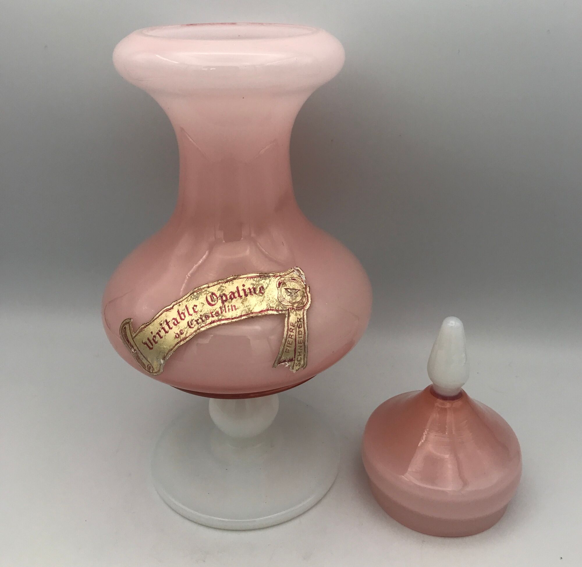 Old bonbonnière in opaline glass pink and white p. schneider 28 cm