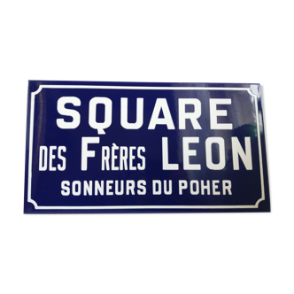 Plaque de rue émaillée