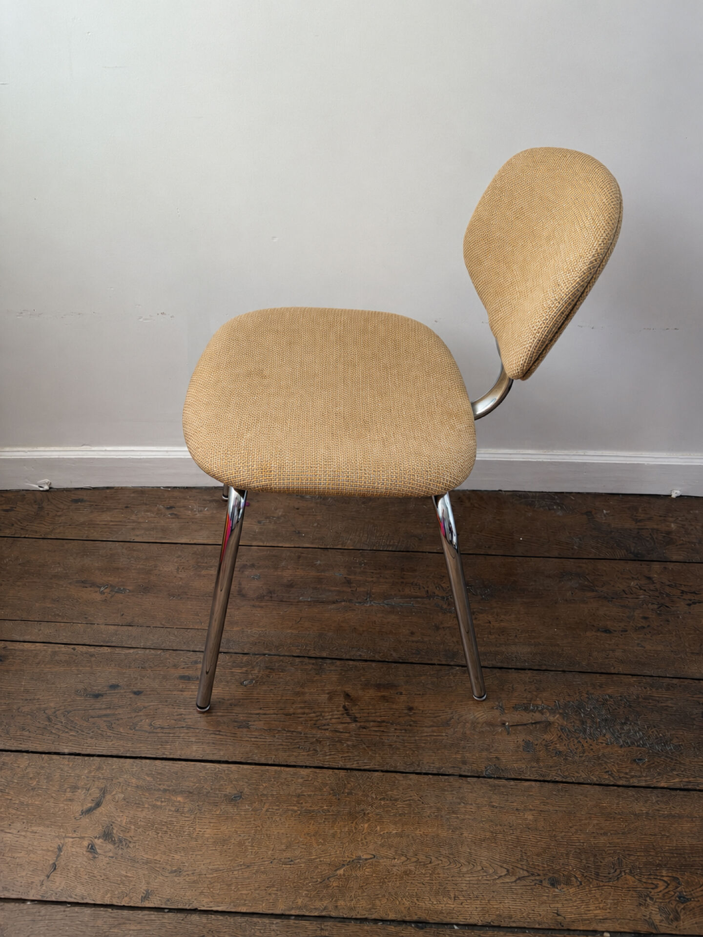 Set of 4 Steelcase Strafor 420-440 chairs by Pierre Paulin from the 1970s.