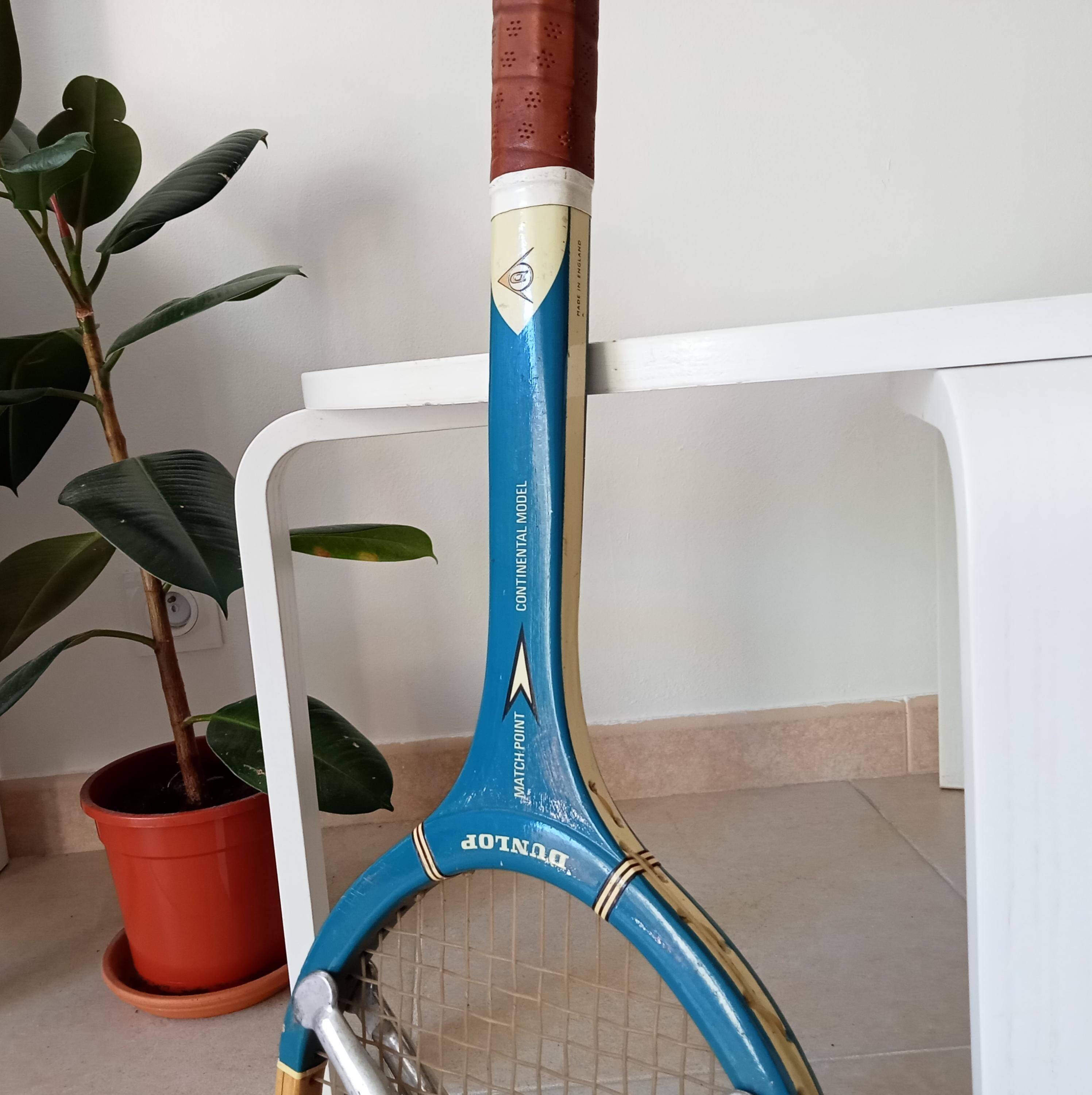 Dunlop Match Point Continental Vintage Wooden Tennis Racket