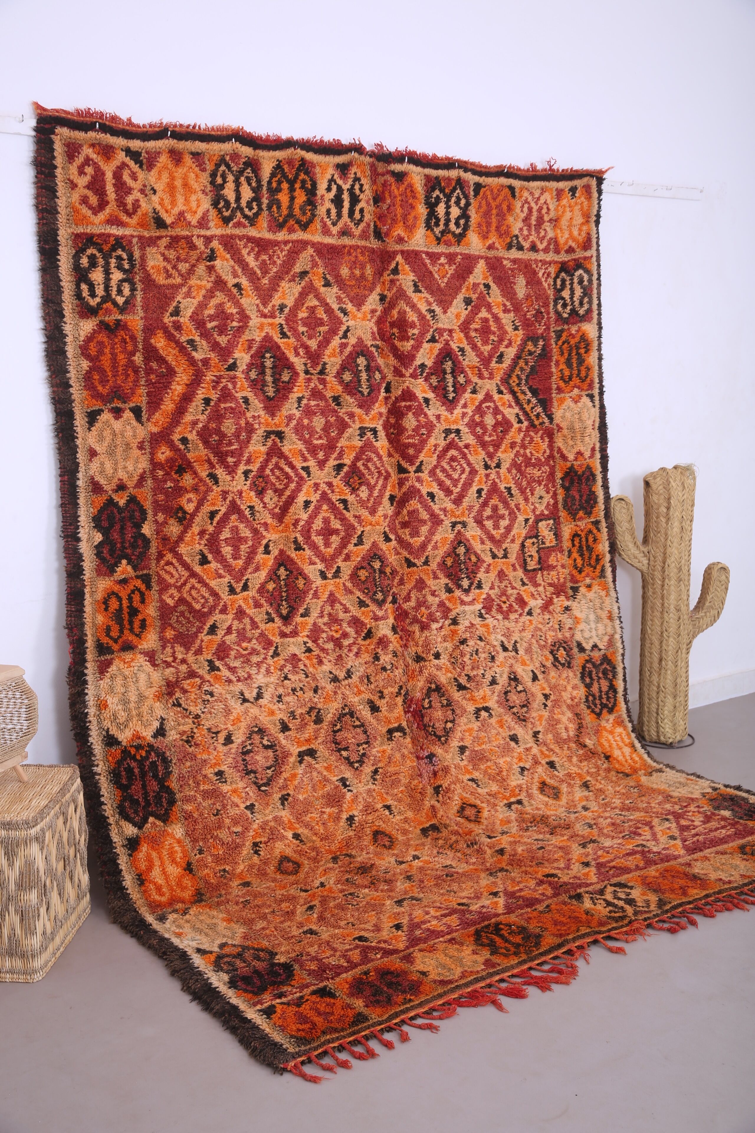 Vintage Moroccan Rug 210 x 286 cm - Antique Berber Rug - Wool Moroccan Rug