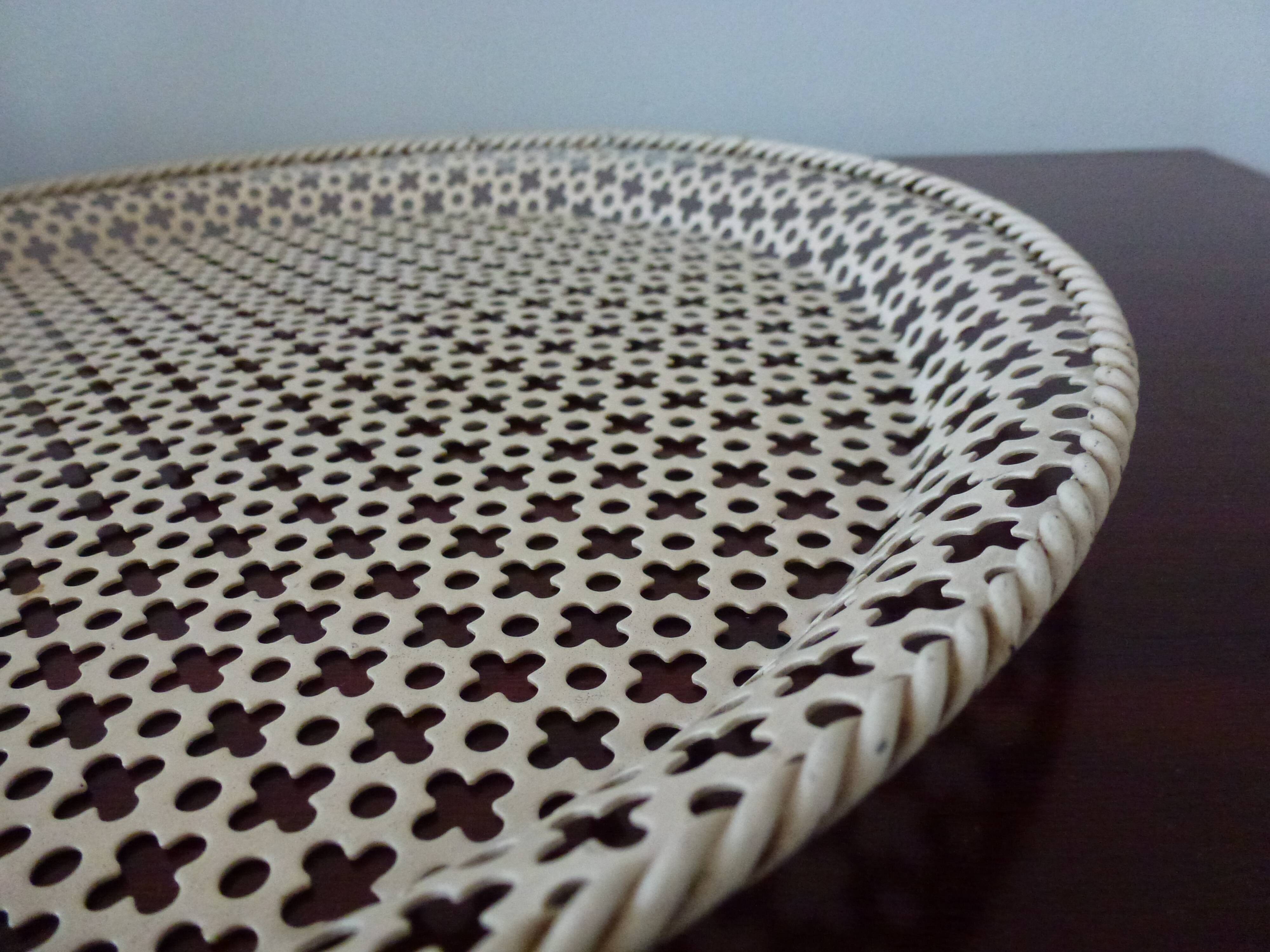 Perforated metal tray Mathieu Mategot 34cm
