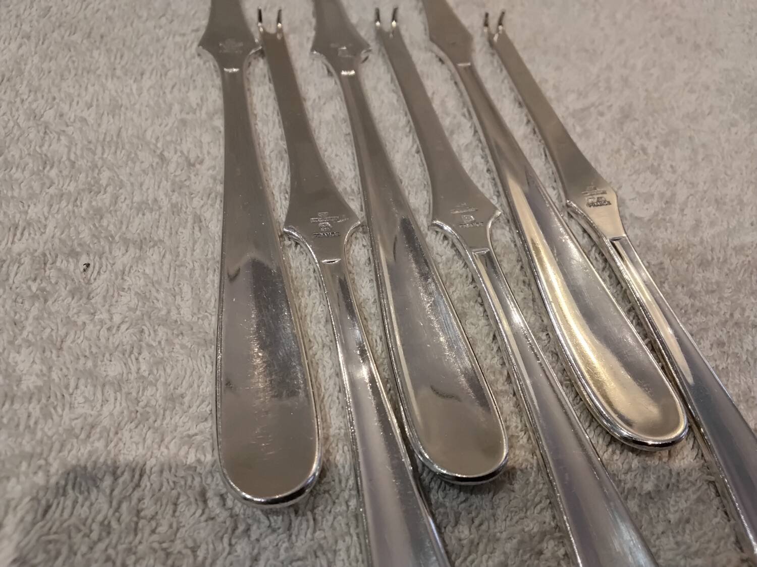 6 silver-plated metal lobster forks by the silversmith Christofle, model Dax.
