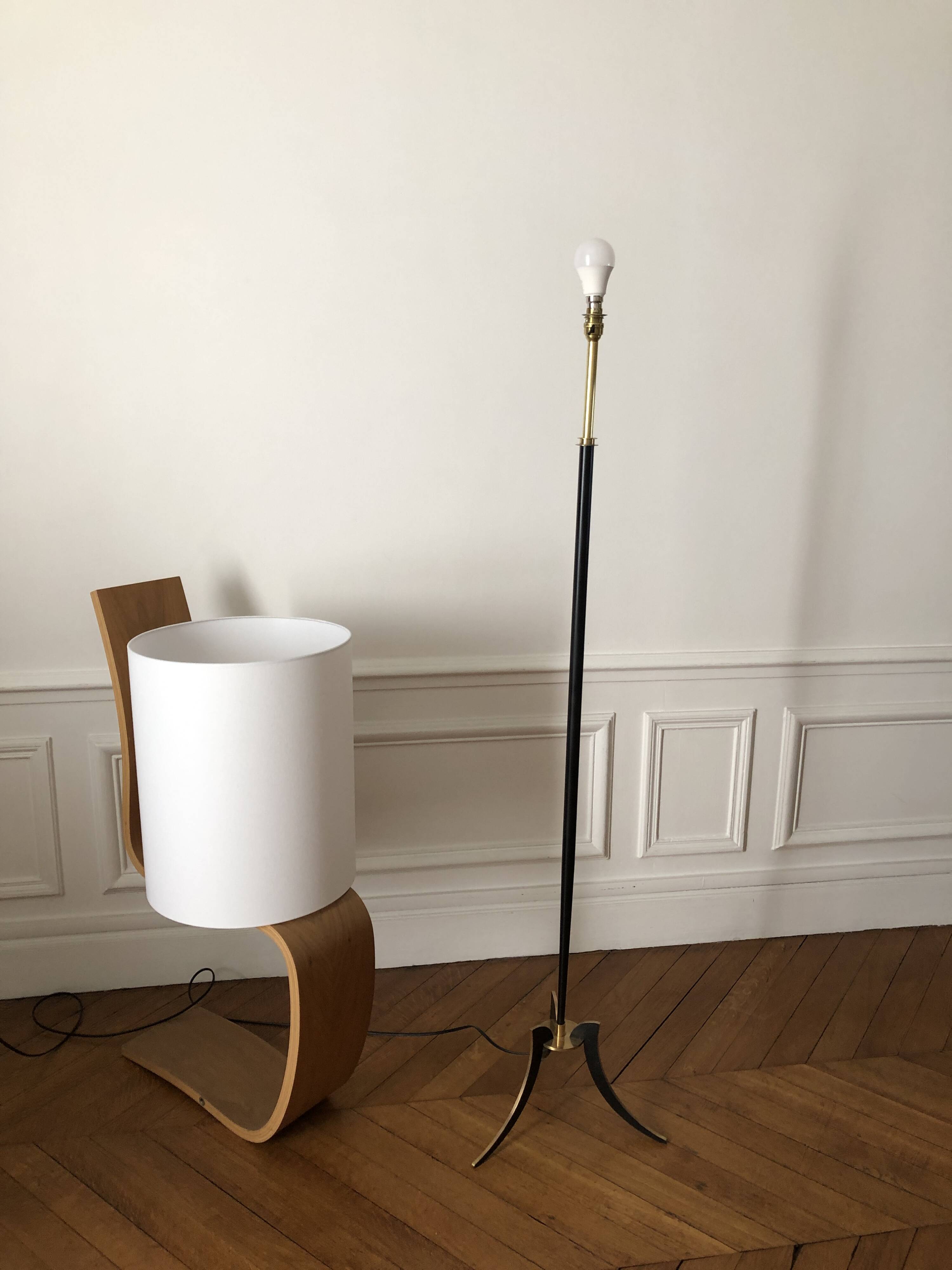 1950s-1960s tripod floor lamp