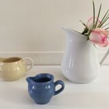 Set of 3 vintage pastels ceramic pitchers