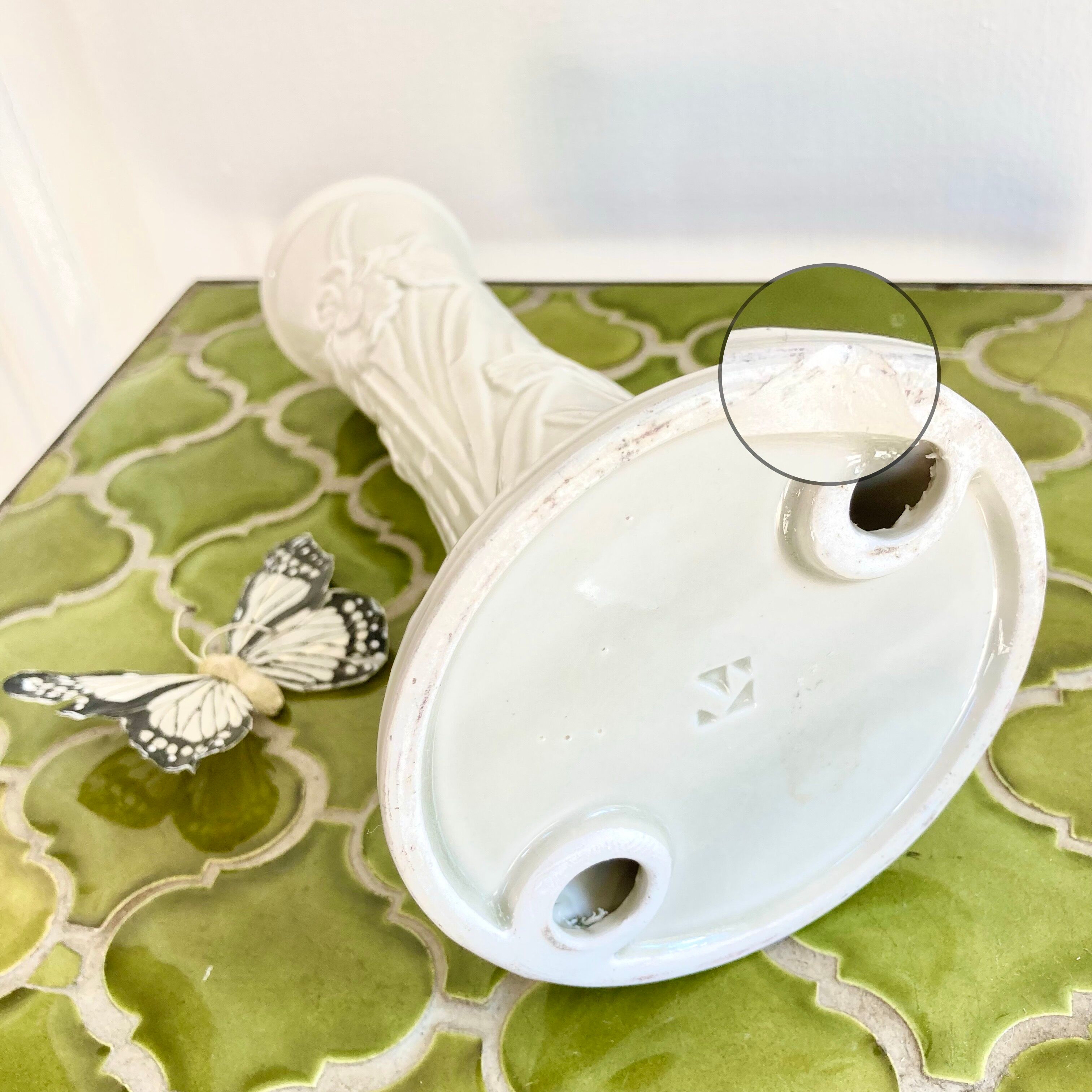 Ceramic candle holder iris flower