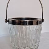Ice bucket