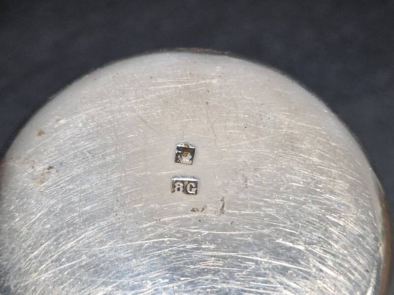 Master Goldsmith: Ste D - Silver-plated metal cup