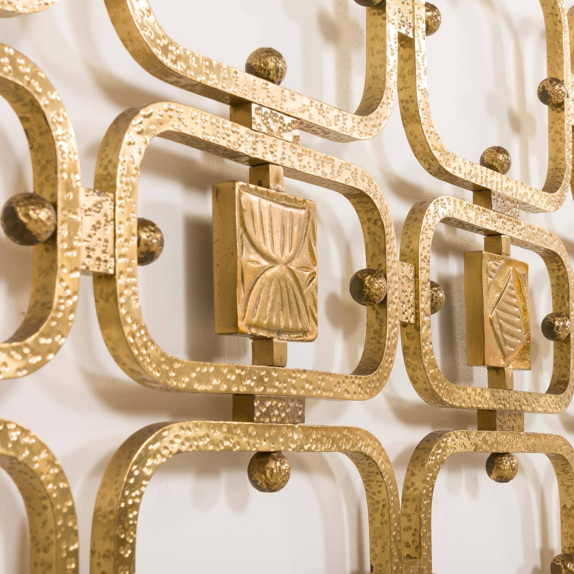 Italian brass bed by Ciansky, Shelba and Luciano Frigerio for Frigerio di Desio, 1960s.