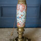 Lampadaire en bronze et porcelaine Milieu XXe Style Louis XV